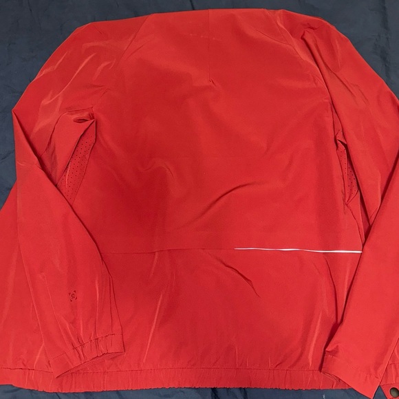 NWOT - Lululemon Coaches Jacket Oxblood - Men’s Size Small - Picture 10 of 10